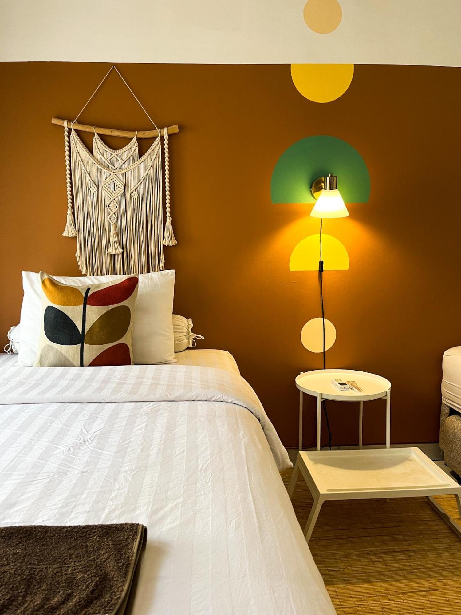Roemah Renjana Bandung Bed and Breakfast Buitenkant foto
