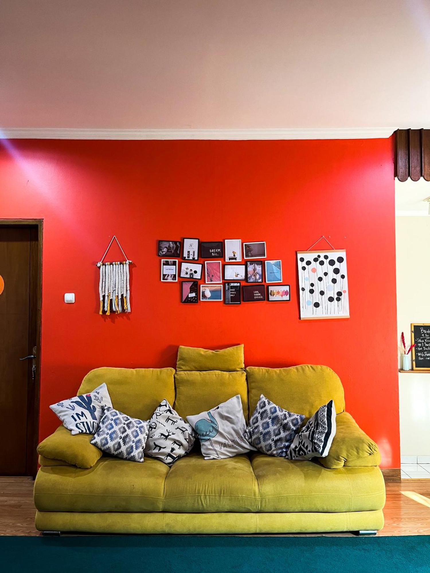 Roemah Renjana Bandung Bed and Breakfast Buitenkant foto