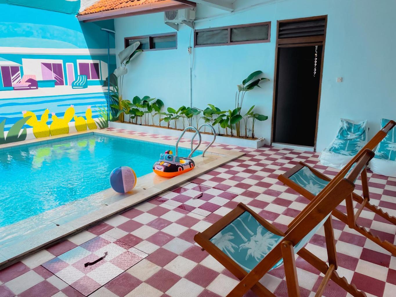 Roemah Renjana Bandung Bed and Breakfast Buitenkant foto